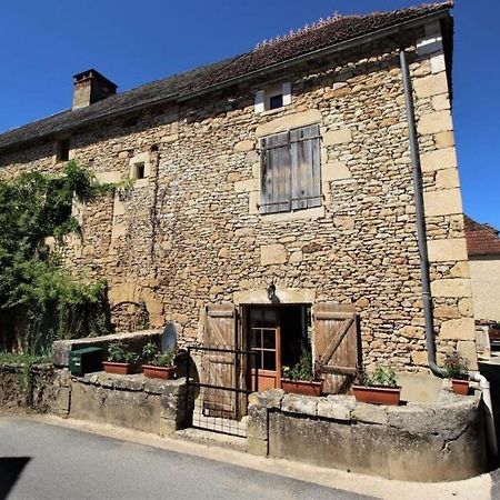 Joli Gite Pour 5 Personnes : Chez Cherrie Saint-Julien-de-Lampon Bagian luar foto